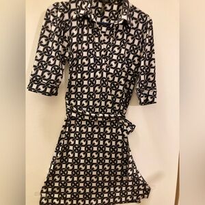 Laundry By Shelli Segal Navy and White Dress